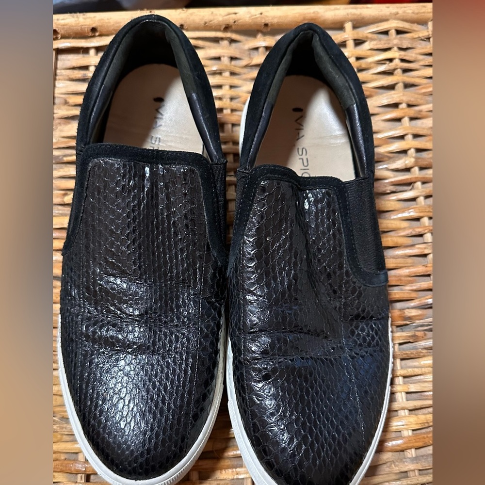 Slip ons